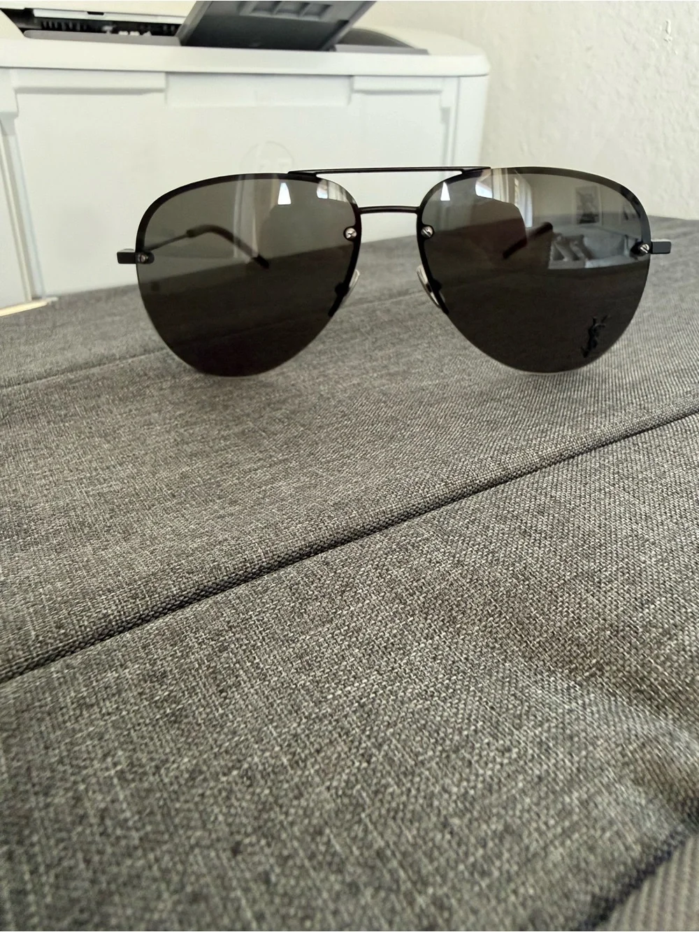 Saint Laurent sunglasses classic 11 (59-13-140) like new!